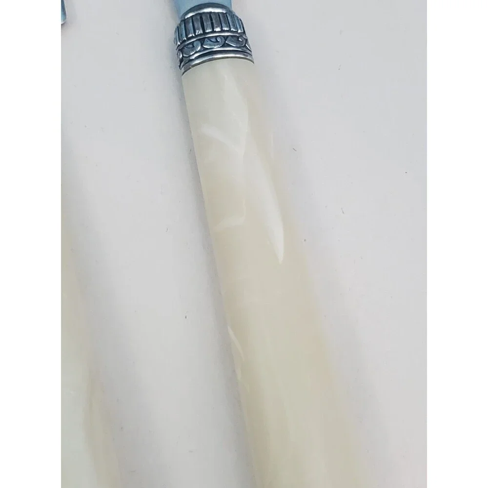 Vintage Hampton Silversmiths Pearlized Acrylic Dinner Knives 196 China Set of 4